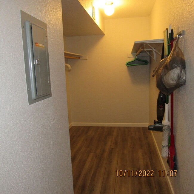 Building Photo - 276 Lake Havasu Ave