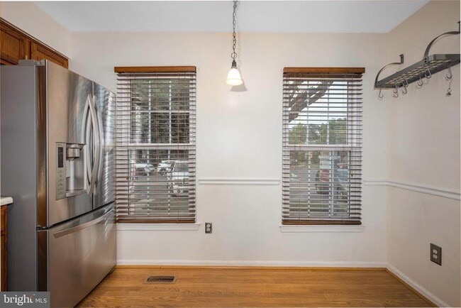 Building Photo - 5335 Hollowstone Cir