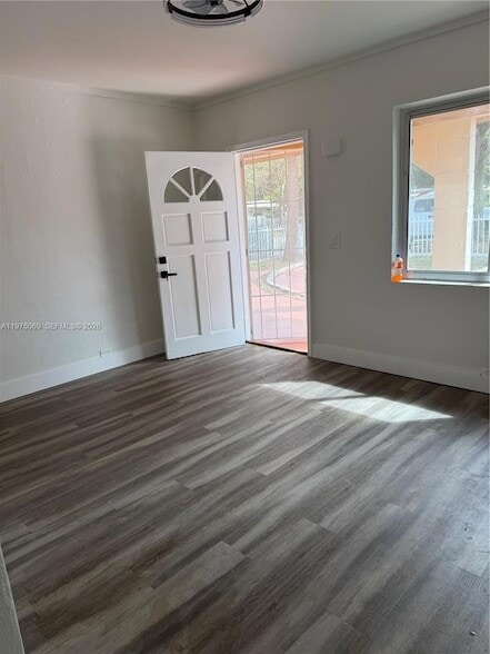 Building Photo - 1325 NW 124th St