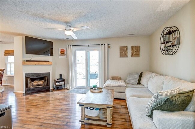 Building Photo - FOR RENT - OCEAN LAKES, VIRGINIA BEACH