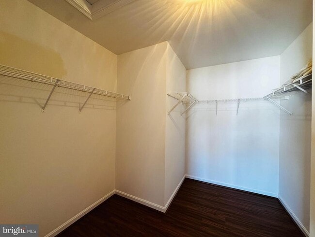 Building Photo - 43776 Smith Ferry Square