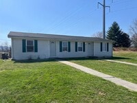 Building Photo - 155 Tamarack Dr