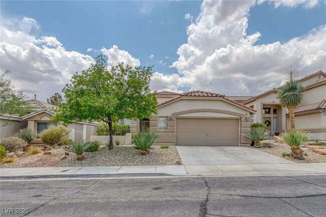 Primary Photo - 417 Carlton Kay Pl