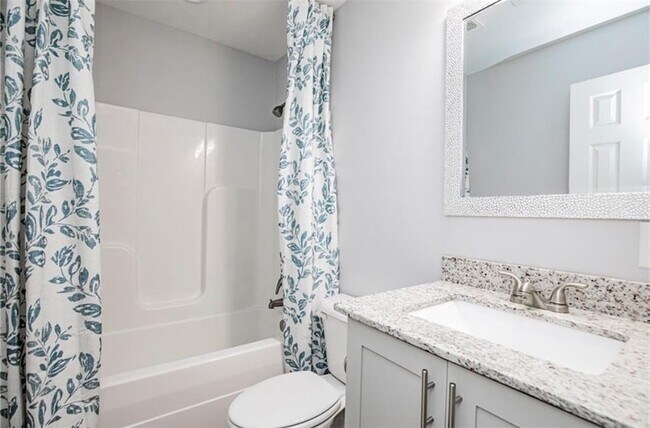 Building Photo - 43 Allendale Dr