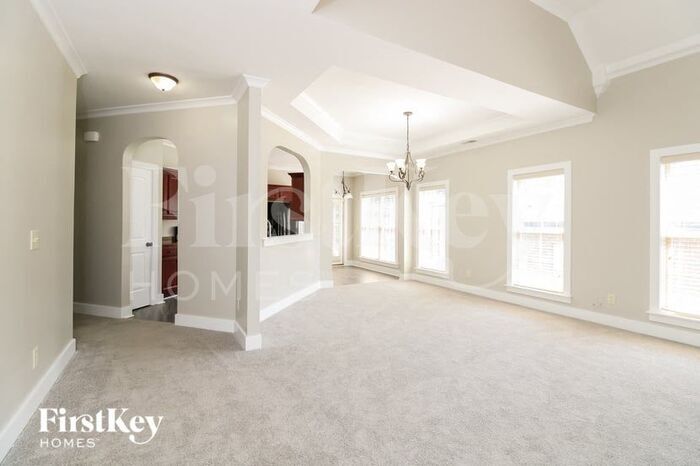Building Photo - 236 Kingston Cir