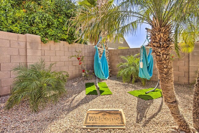 Building Photo - 3759 E Fruitvale Ave