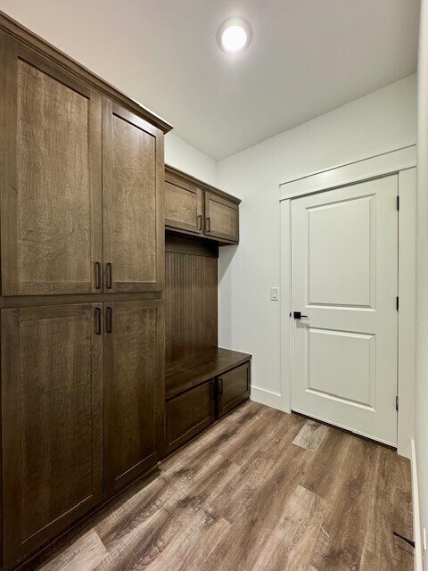 Building Photo - 12 Beneraird Ln