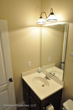 Building Photo - 115 Pine Meadow Cir