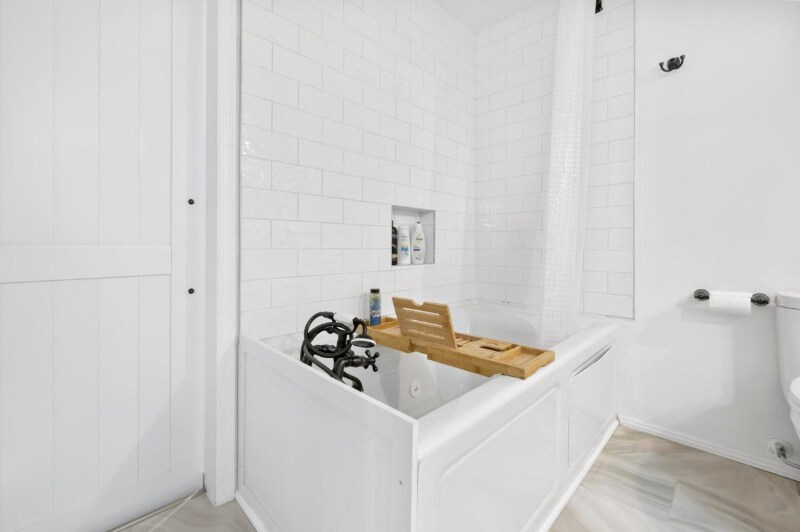 Building Photo - 2616 S 242nd St