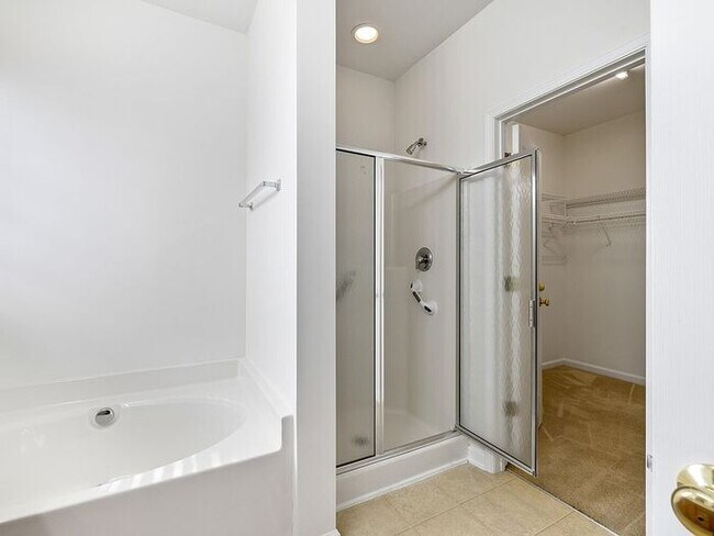 Building Photo - Build Equity While Leasing - Lease and Own...
