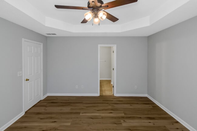 Building Photo - 129 Meadow Ct