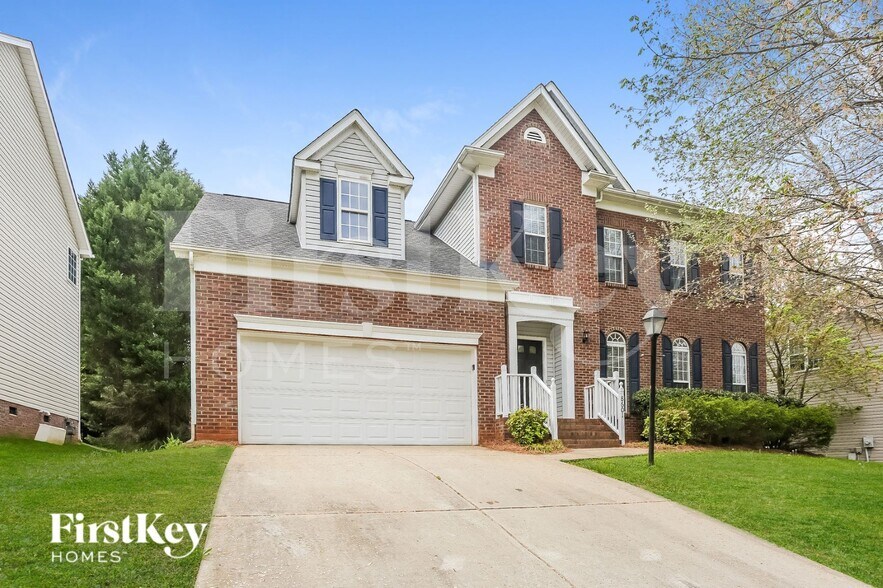 Building Photo - 8601 Glade Ct