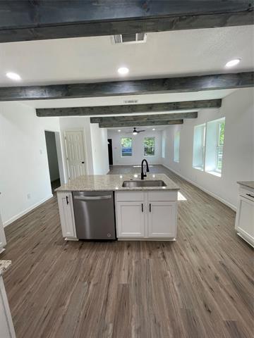 Building Photo - 607 E Monterey St