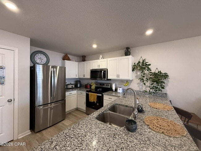 Building Photo - 5545 Lexa Ln