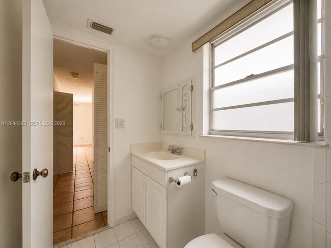 Building Photo - 7705 SW 86th St