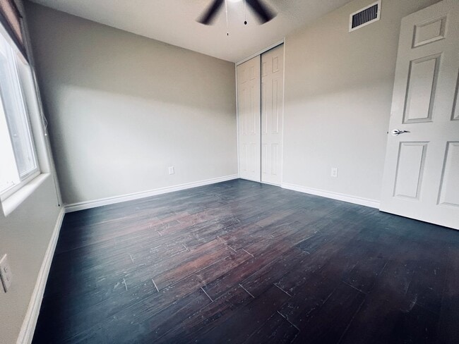 Building Photo - El Cajon Two-Story 4 Bedroom 2 Bath Large Yard