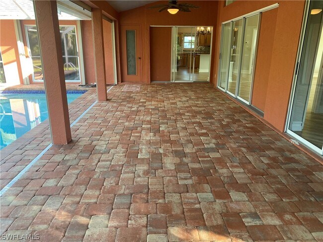 Building Photo - 71 Heritage Way