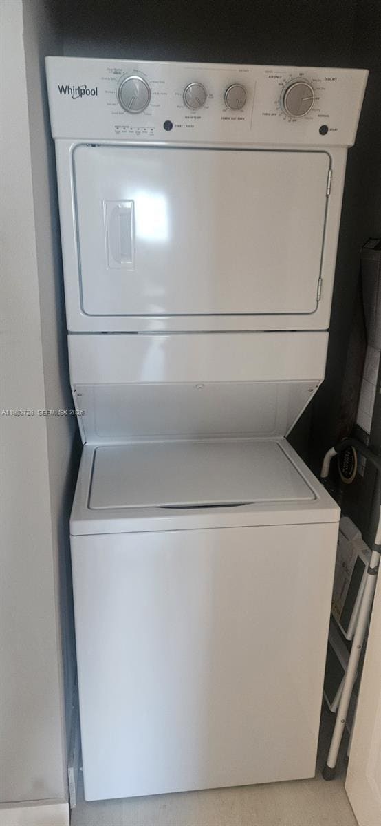 Building Photo - 140 S Dixie Hwy