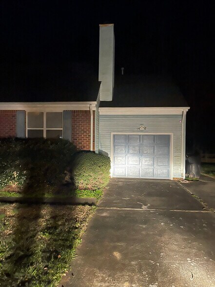 Building Photo - 521 Brooklyn Ct