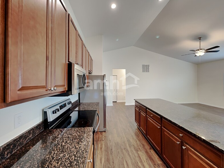 Building Photo - 337 Karst Cir