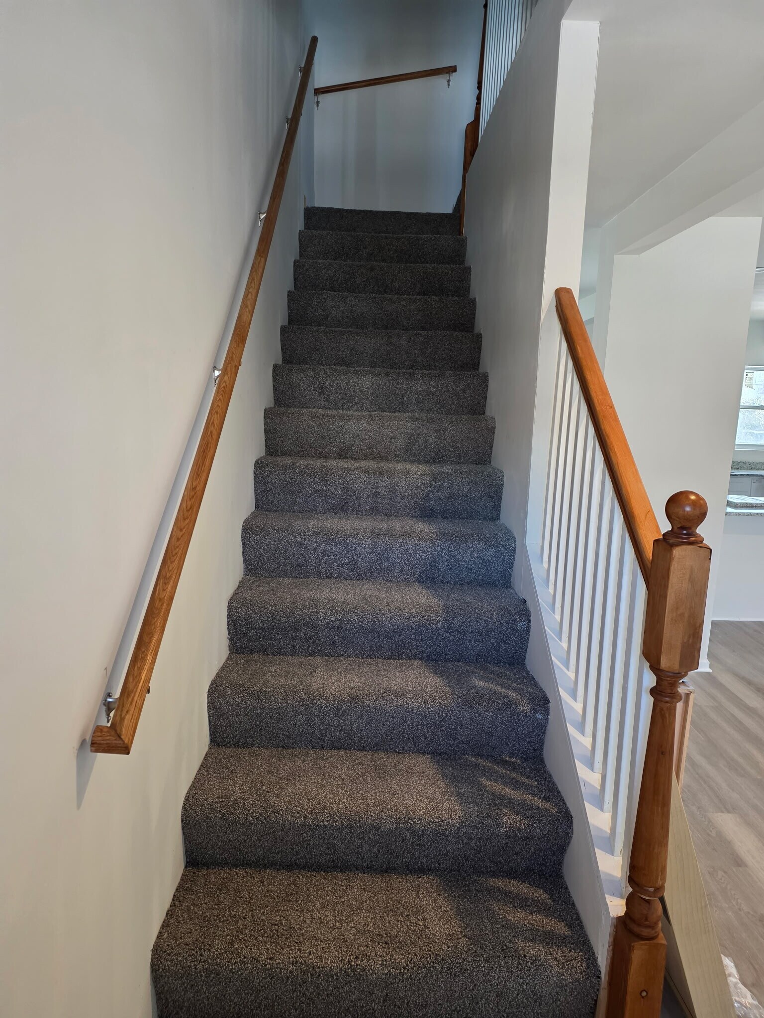 Building Photo - 2927 Oakley Ave