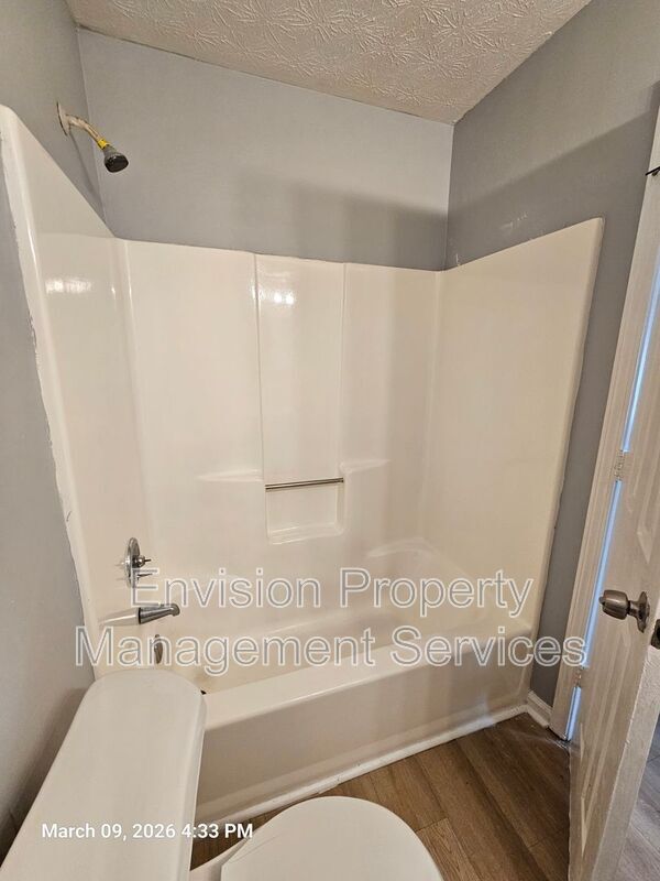 Building Photo - 2638 Fieldstone View Ln SE