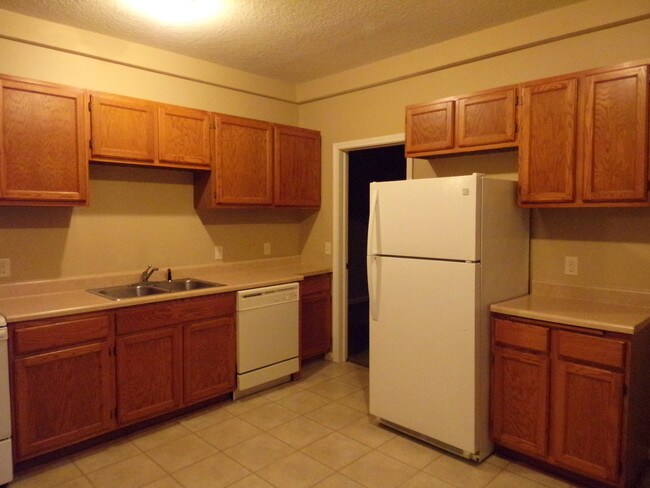 Kitchen view - 22 16th Ave N