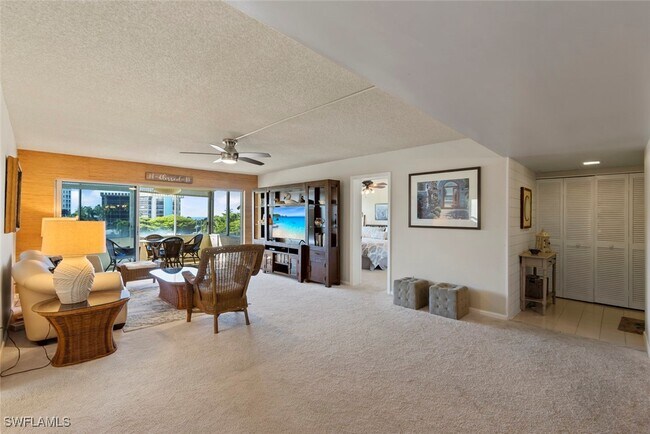 Building Photo - 3420 Gulf Shore Blvd N