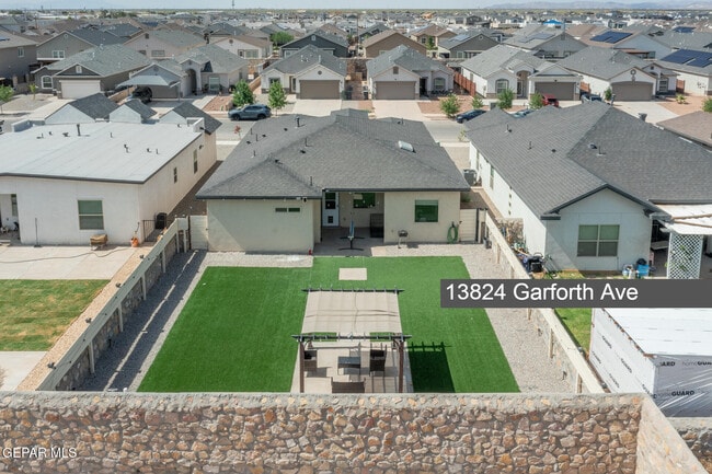 Building Photo - 13824 Garforth Ave