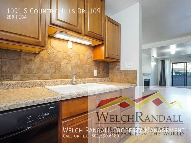 Building Photo - 1091 Country Hills Dr