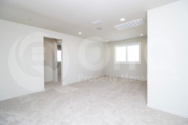 Building Photo - 13769 W Forest Pleasant Pl