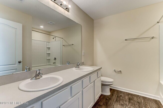 Building Photo - 3114 Lawton Pl
