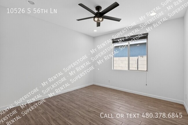 Building Photo - 10526 S 56th Ln