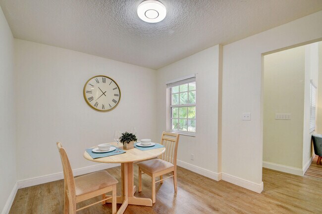 Building Photo - 12554 Westhampton Cir
