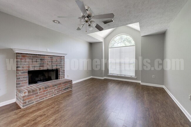 Building Photo - 2765 Archer Ln