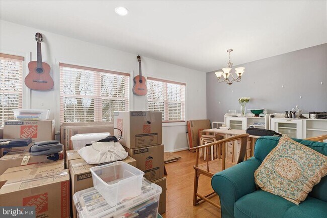 Building Photo - 3260 Gunston Rd