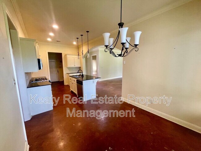 Building Photo - 115 Barataria Dr