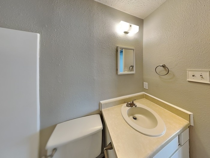 Building Photo - 9326 Golden Sunshine Dr