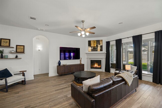 Building Photo - 2126 Partridgeberry Ln