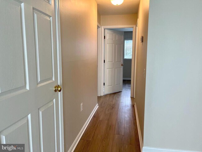 Building Photo - 1122 Huntmaster Terrace NE