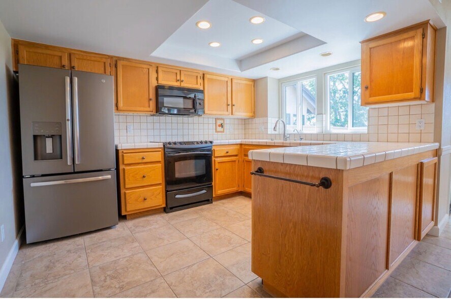 Building Photo - 846 Tempus Cir