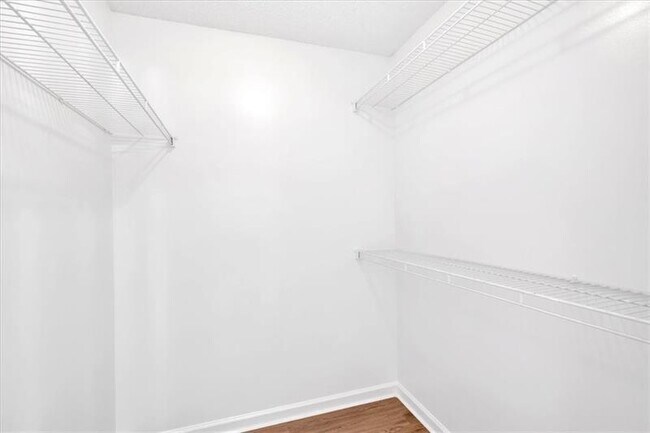 Building Photo - 13077 Region Trace