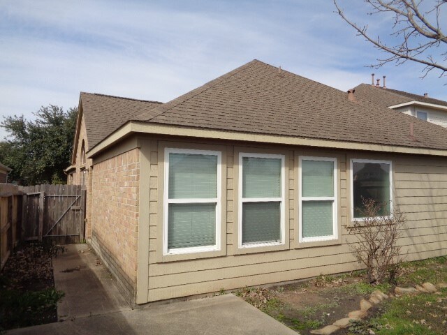 Building Photo - 11511 Baldwin Spruce Trail