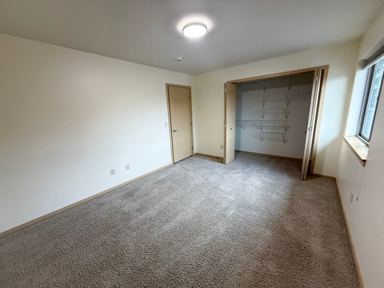 Building Photo - 4348 Black Ct