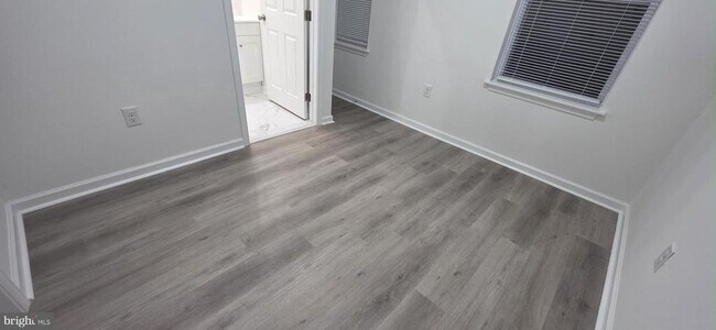 Building Photo - 2233 N 16th St