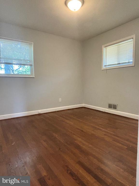 Building Photo - 9103 Wallace Rd