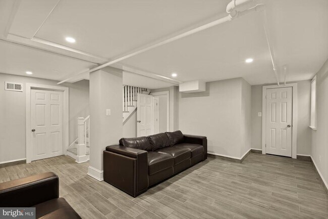 Building Photo - 7932 Orchid St NW