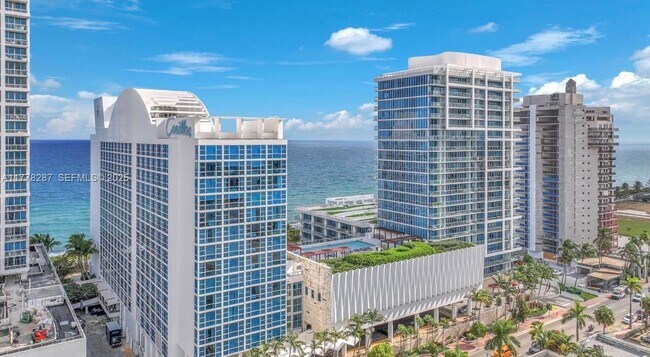 Building Photo - 6801 Collins Ave