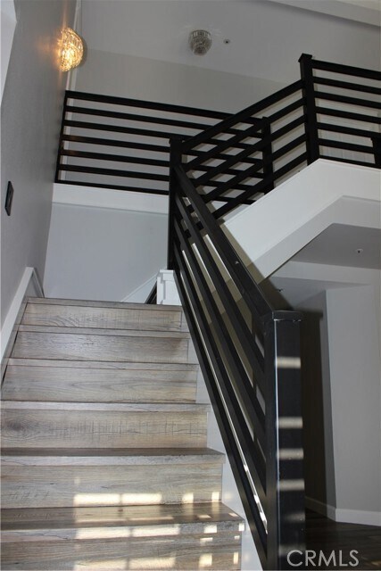 Building Photo - 9165 Noble Ave