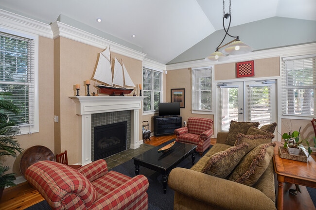 Building Photo - Vineyard Pointe